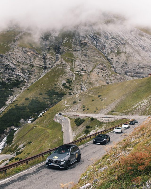 Follow us through the last days of 2022 - and get ready for new adventures in 2023 💥 

#edc #edcontour #europeandriversclub #luxurycar #travel #sportcar #newyeariscoming #travellife #newadventures